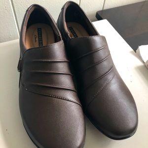 Clark’s Comfort Womens loafers Size 8.5